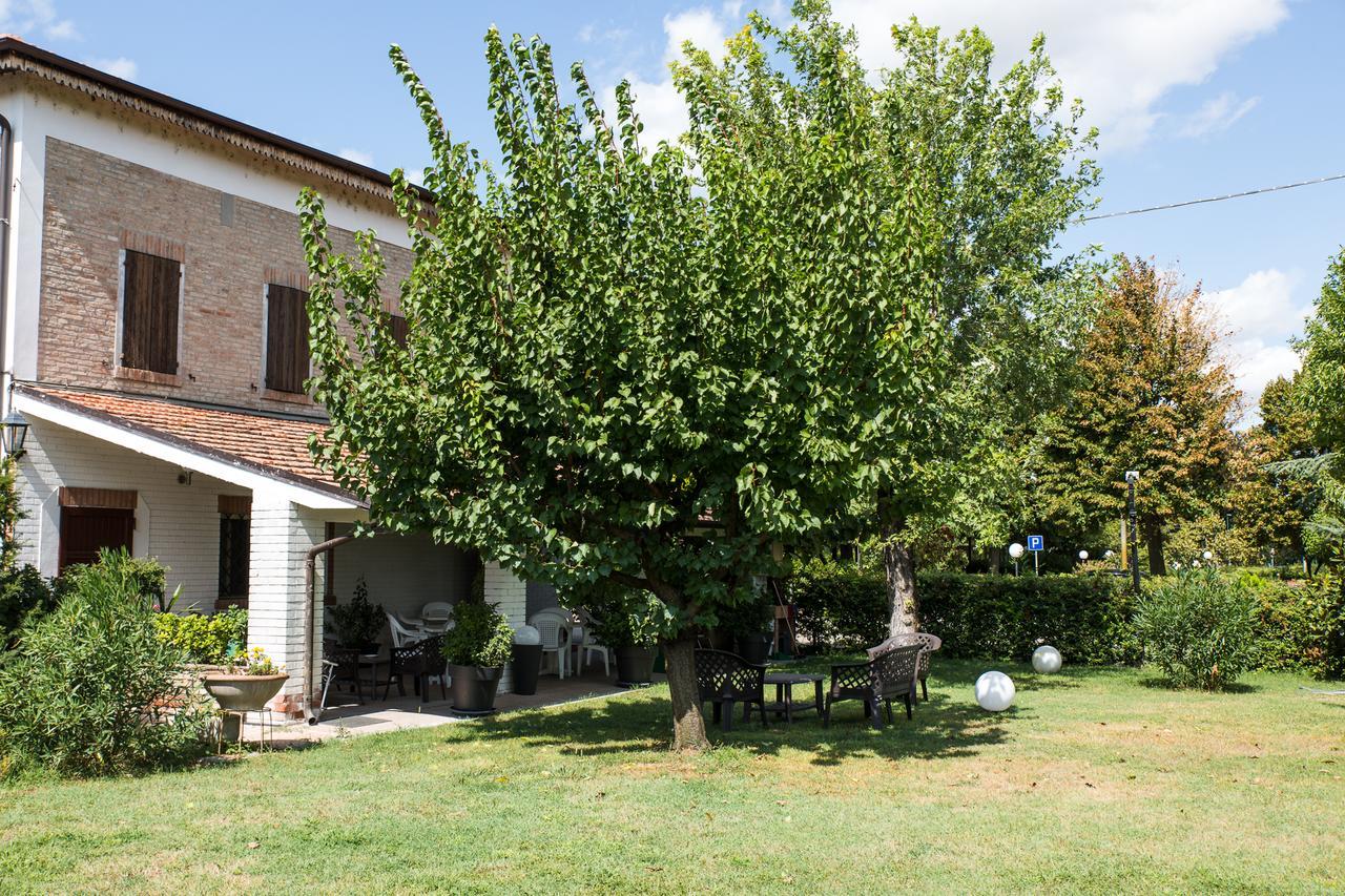 Country Resort Modena Luaran gambar